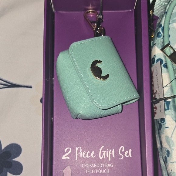 Disney Stitch Bag Set. Crossbody - Picture 3 of 7